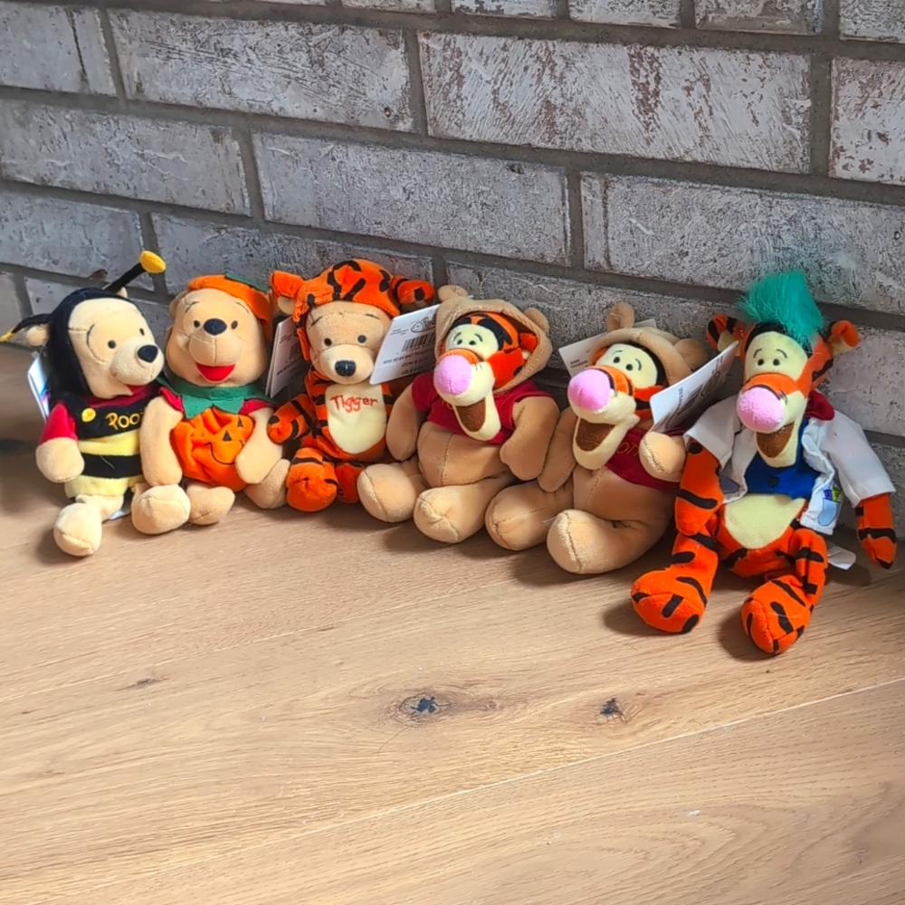 Winnie the Pooh Halloween Disney set